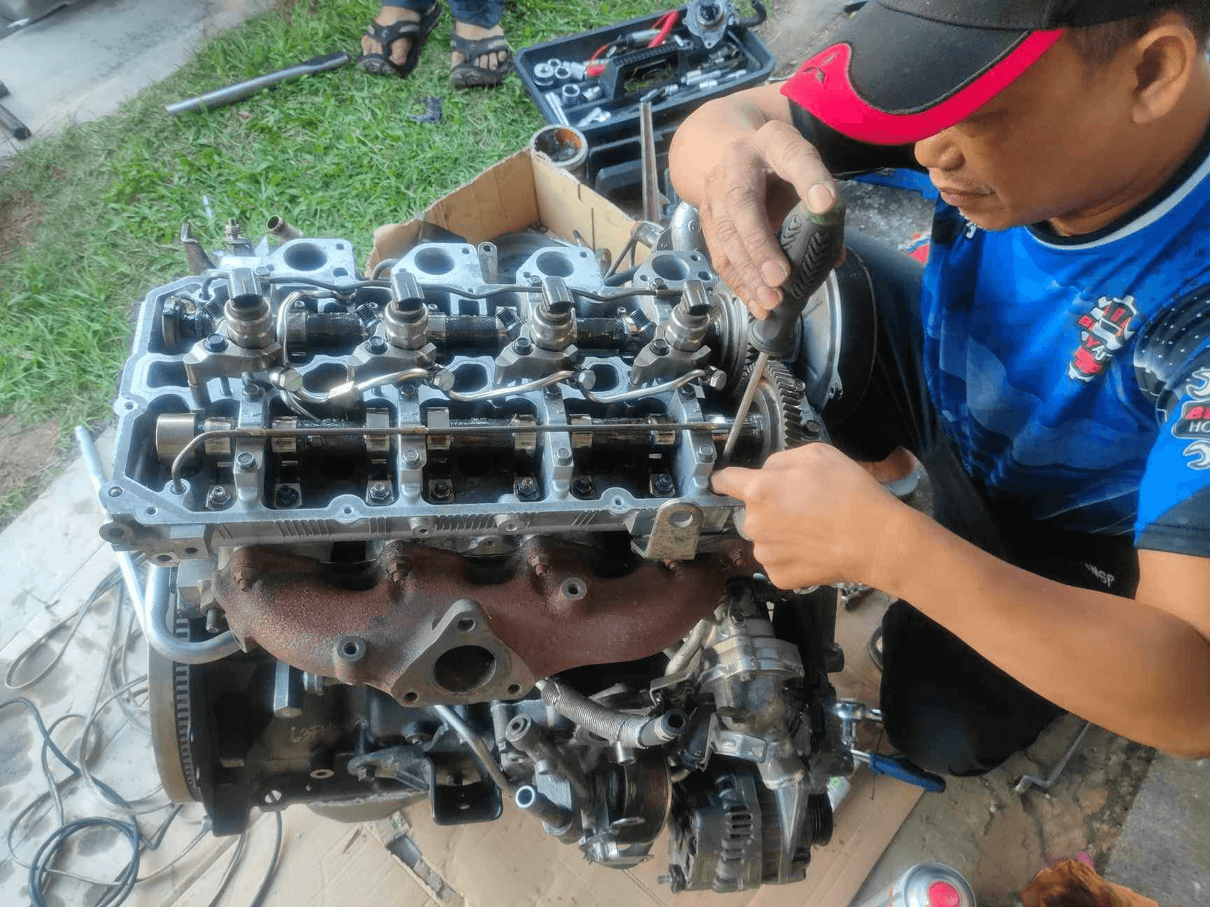 Diesel 4N15 engine